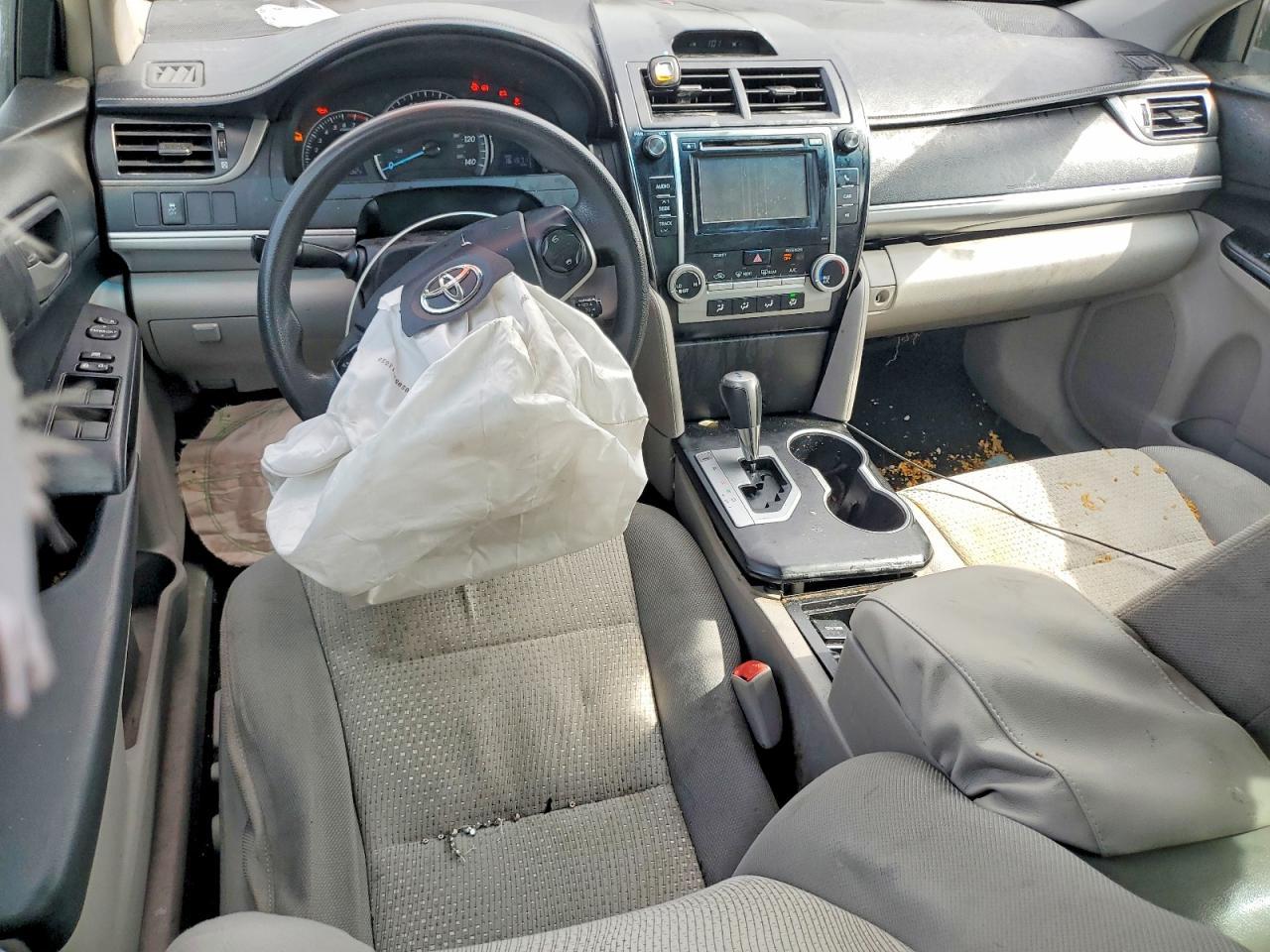 2012 TOYOTA CAMRY