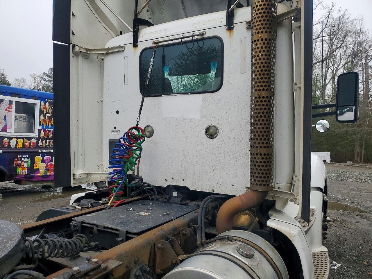 2014 KENWORTH Construction