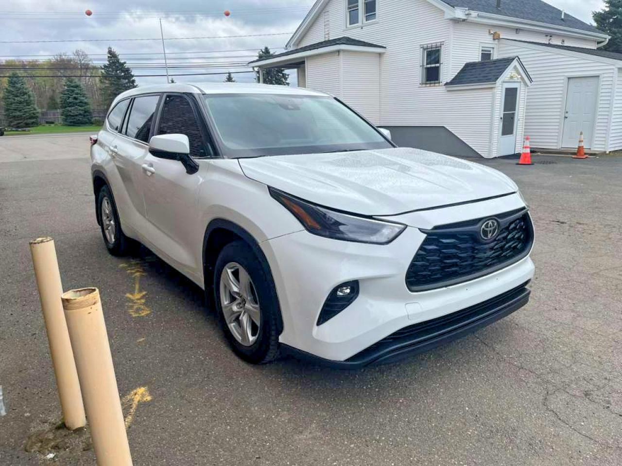 2023 TOYOTA HIGHLANDER