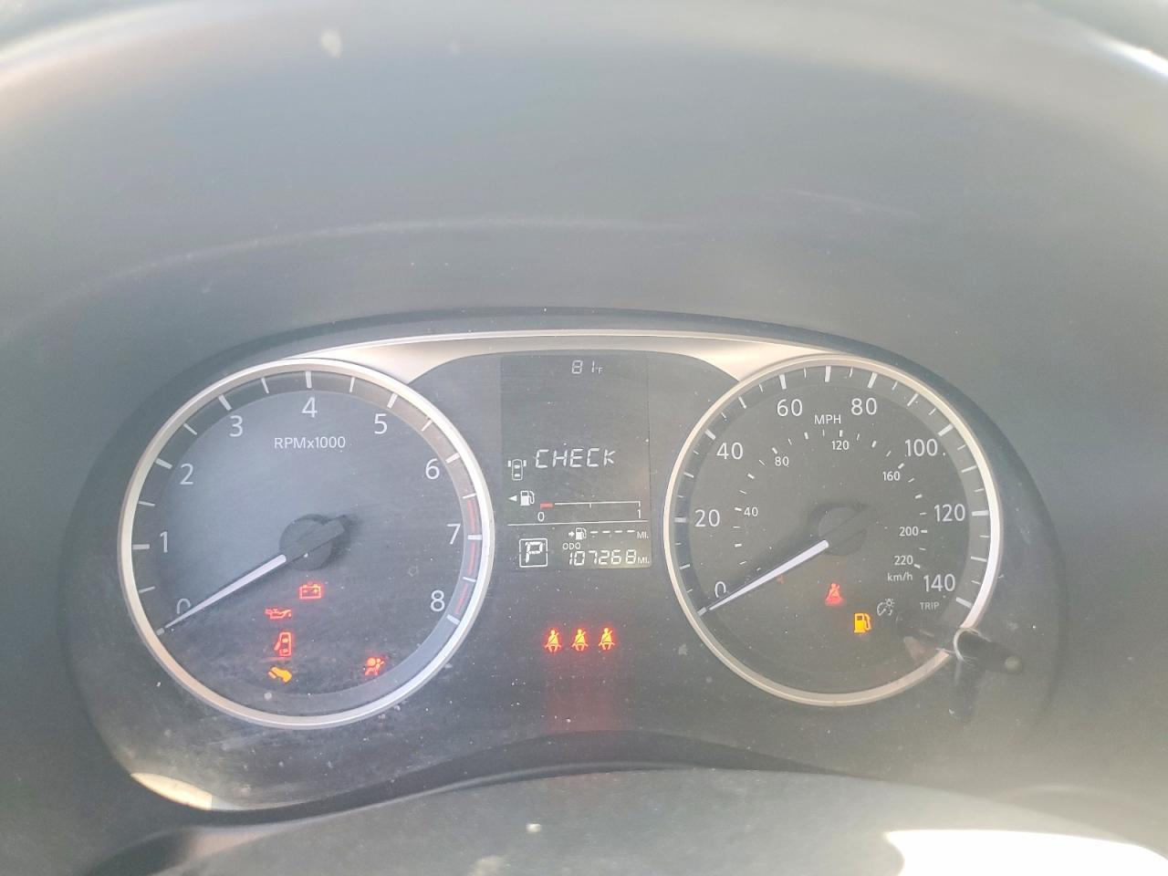 2021 NISSAN KICKS