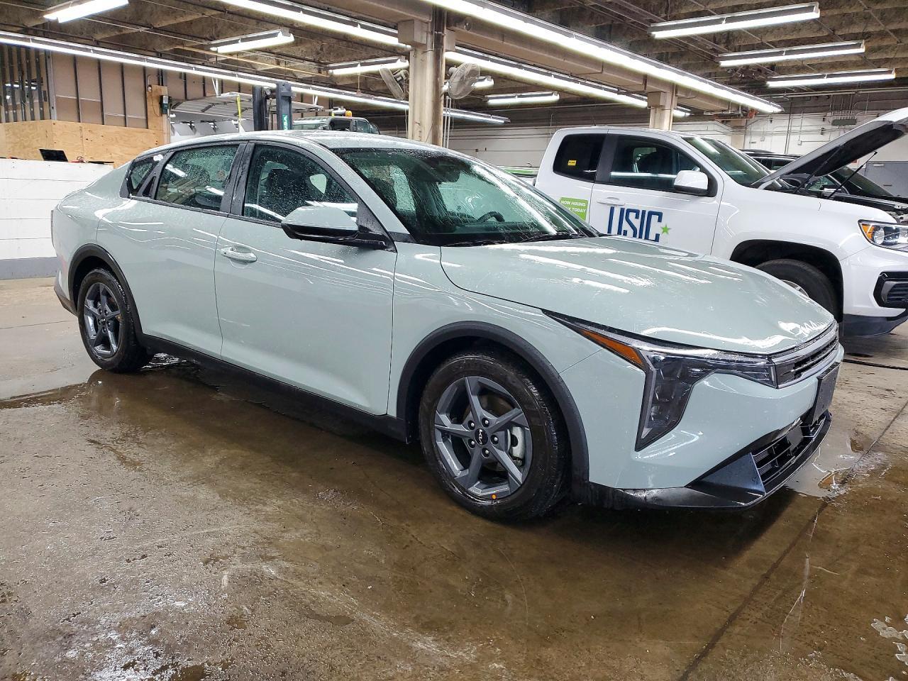 2026 KIA K4