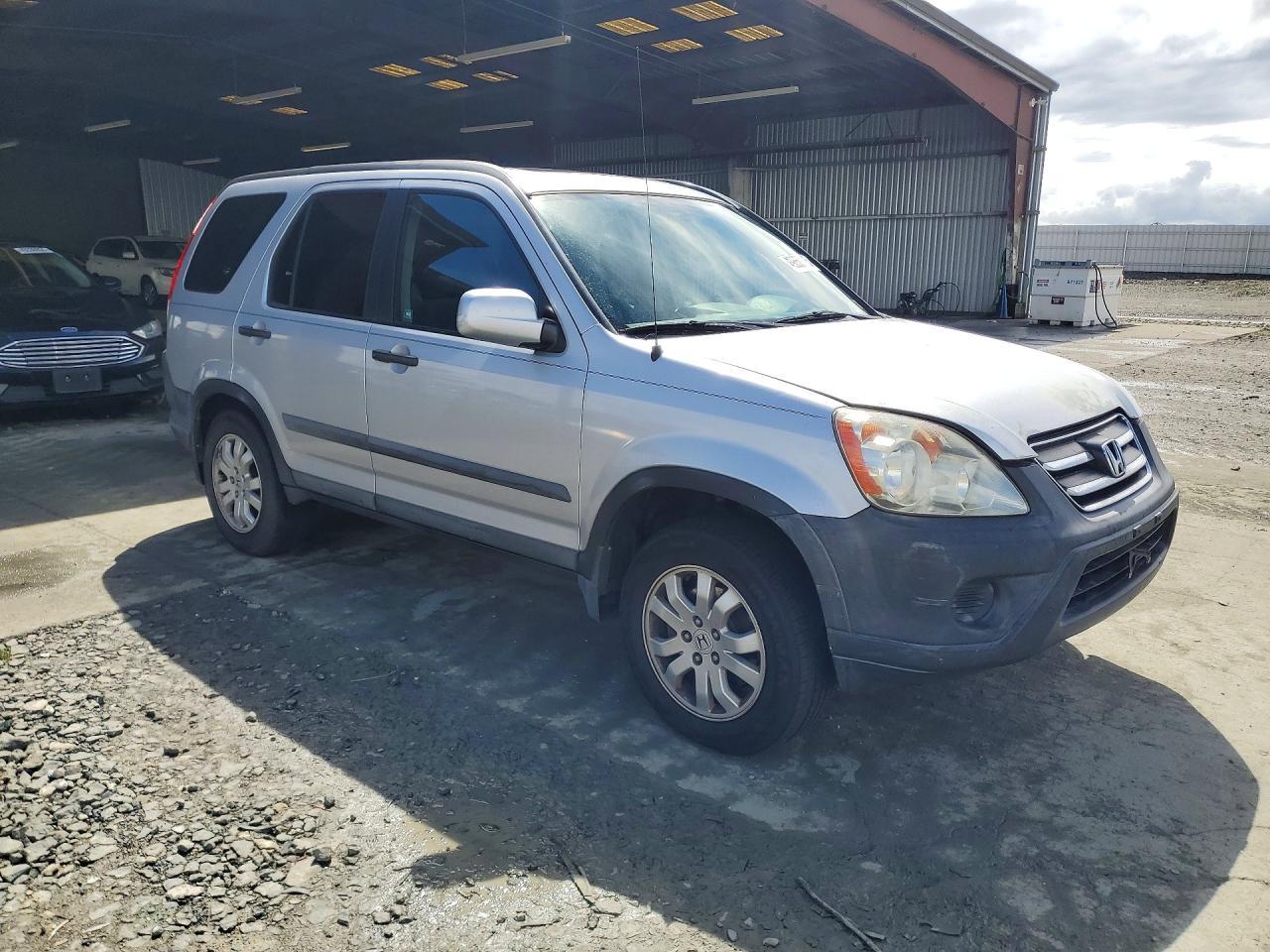 2005 HONDA CR-V