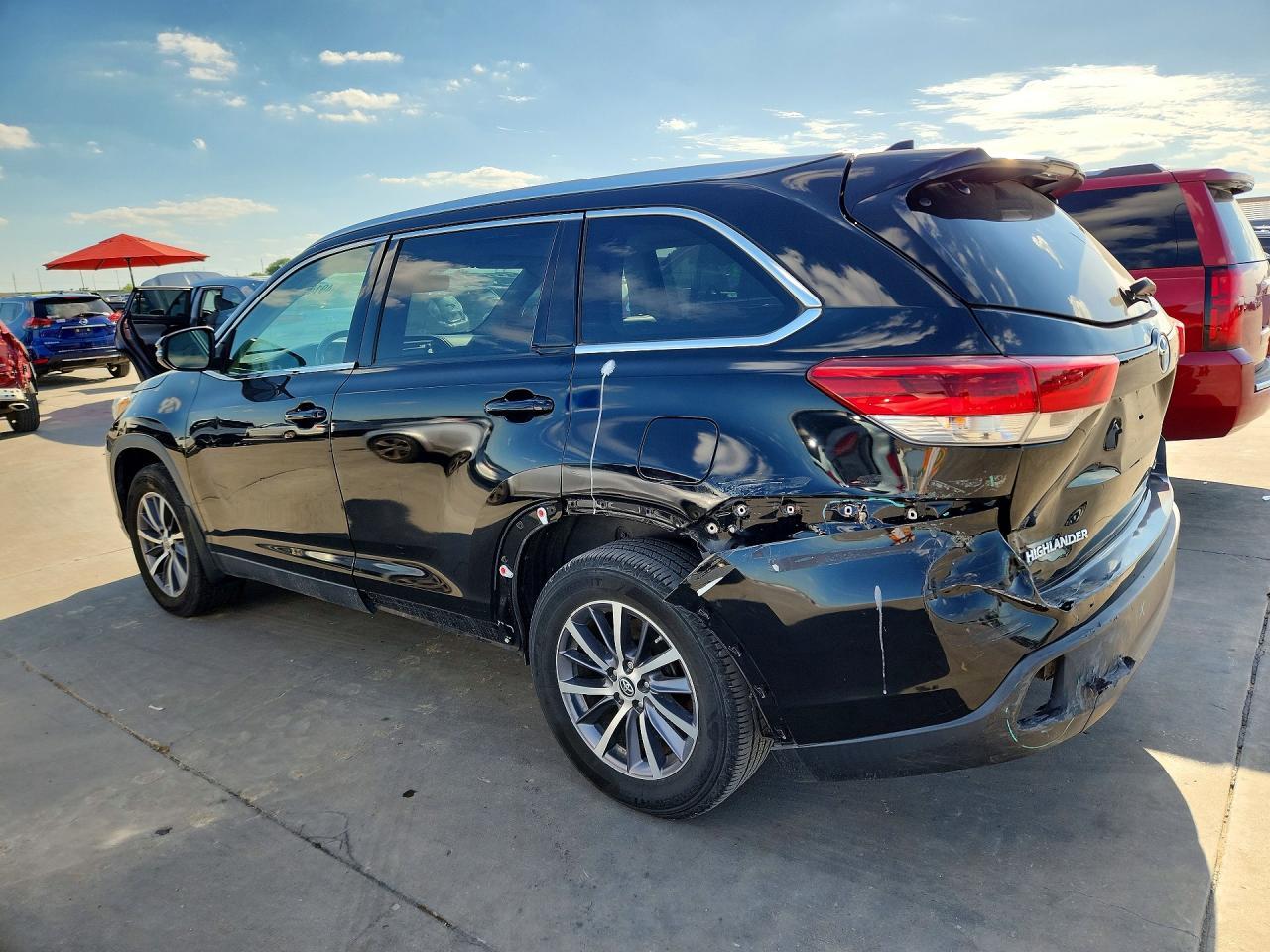 2019 TOYOTA HIGHLANDER