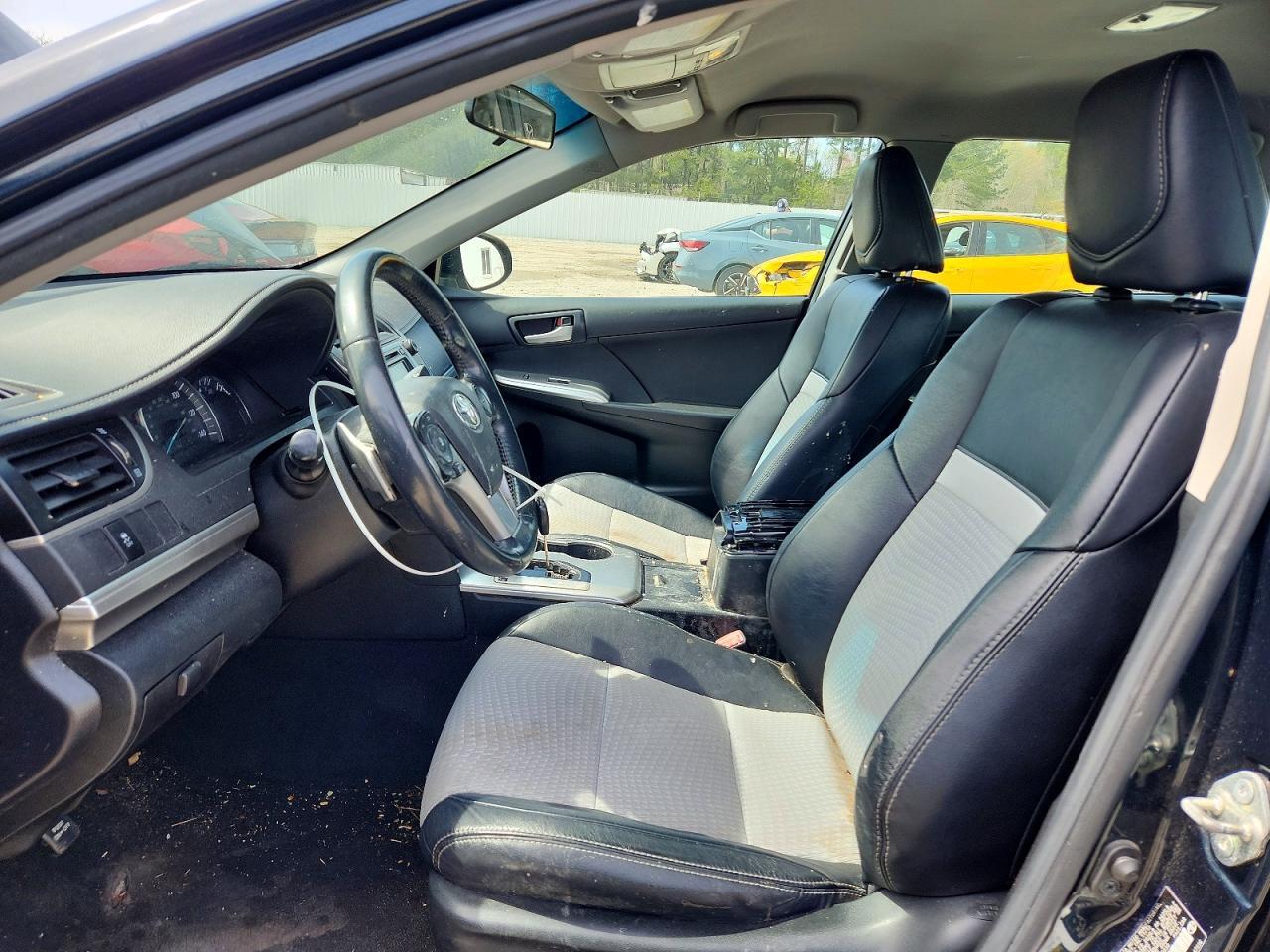2014 TOYOTA CAMRY