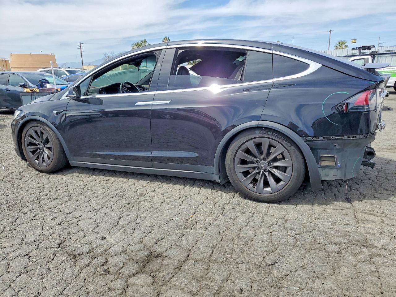 2017 TESLA MODEL X