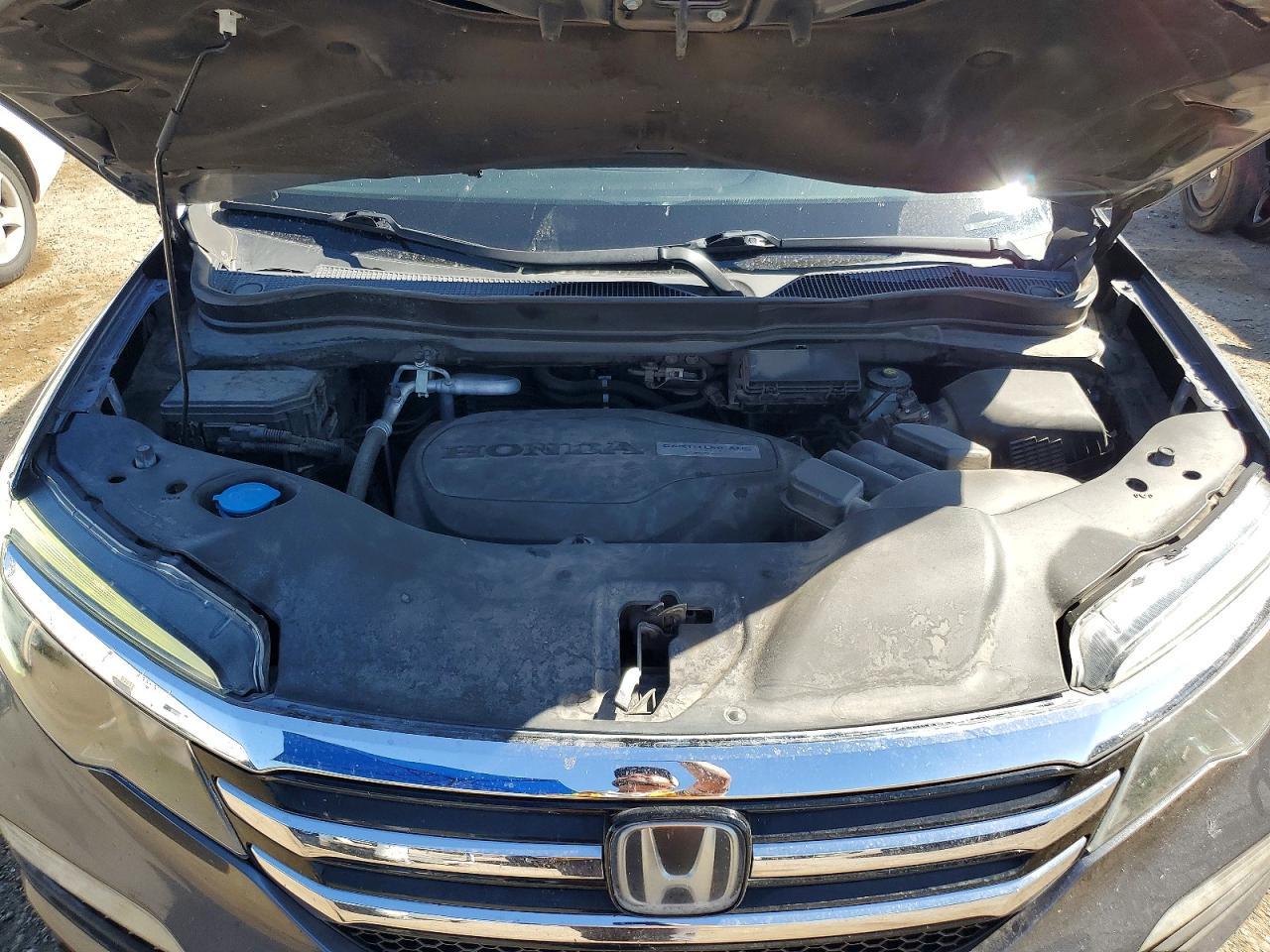 2016 HONDA PILOT