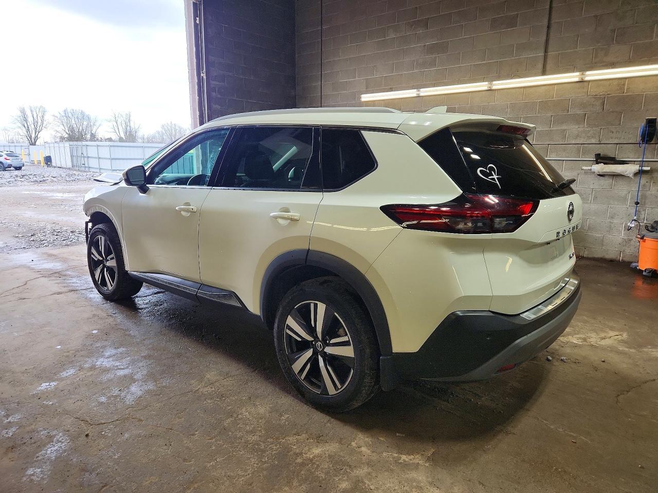 2021 NISSAN ROGUE