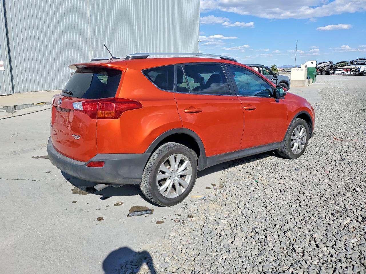 2015 TOYOTA RAV4
