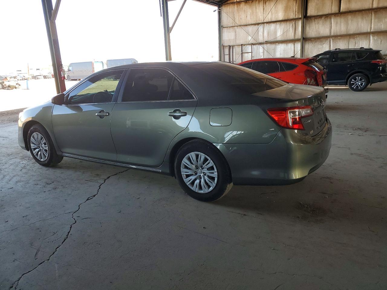 2012 TOYOTA CAMRY