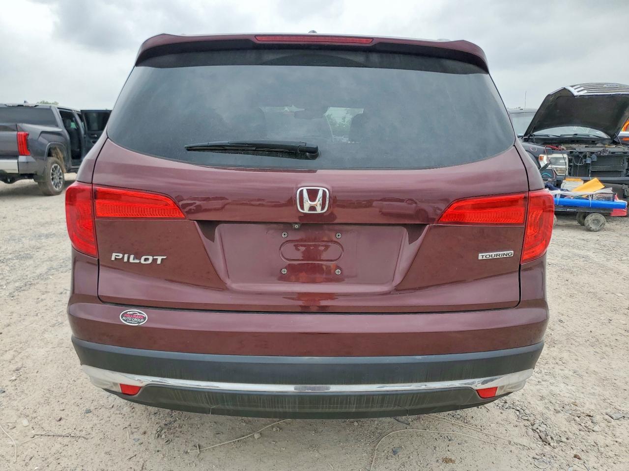 2016 HONDA PILOT