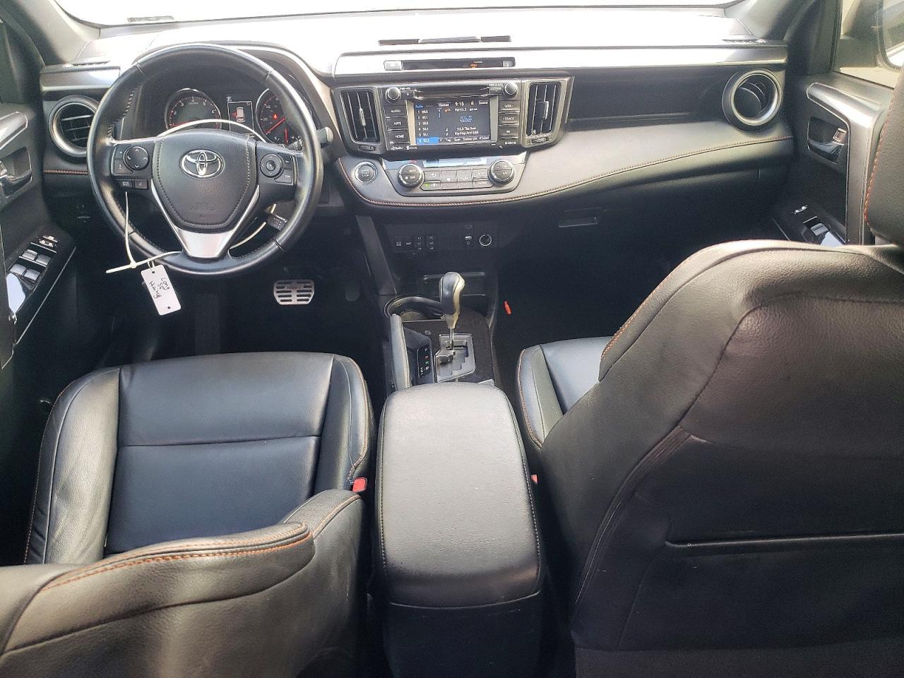 2016 TOYOTA RAV4