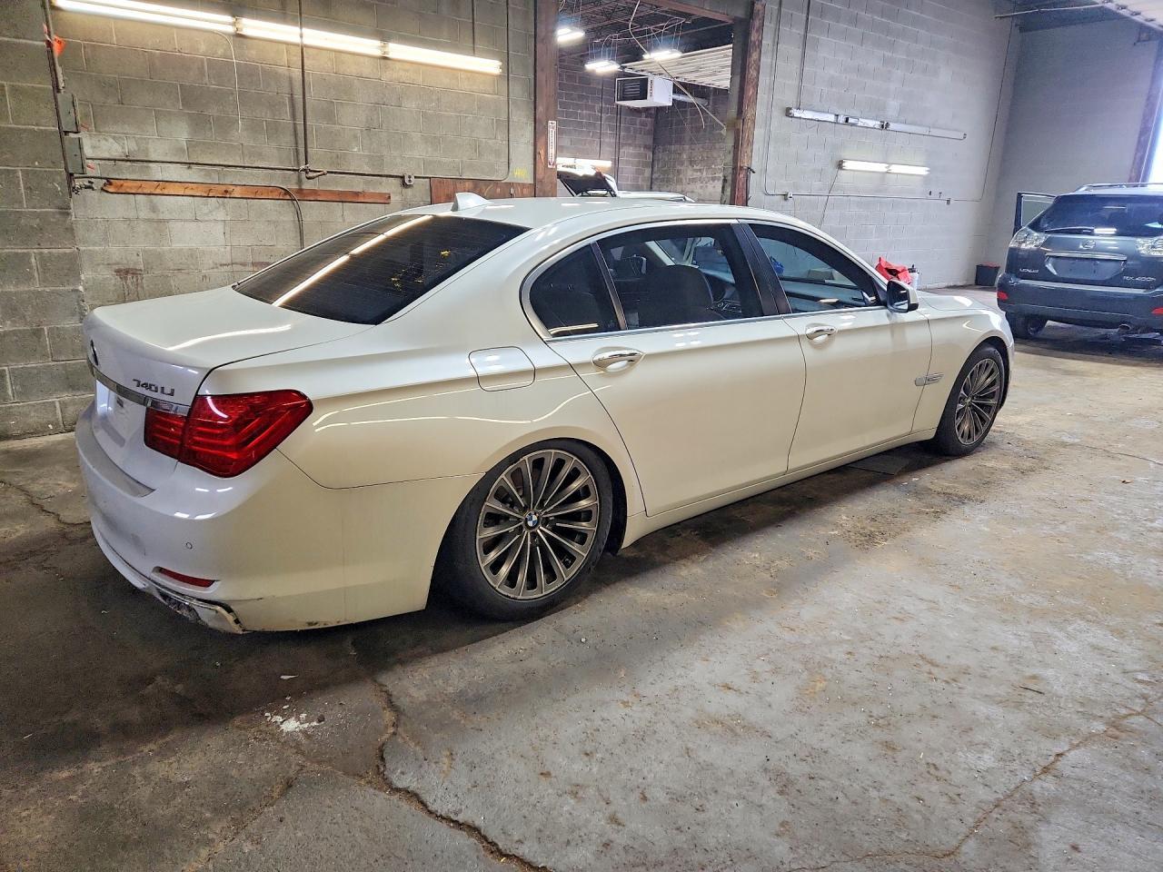 2011 BMW 7 series