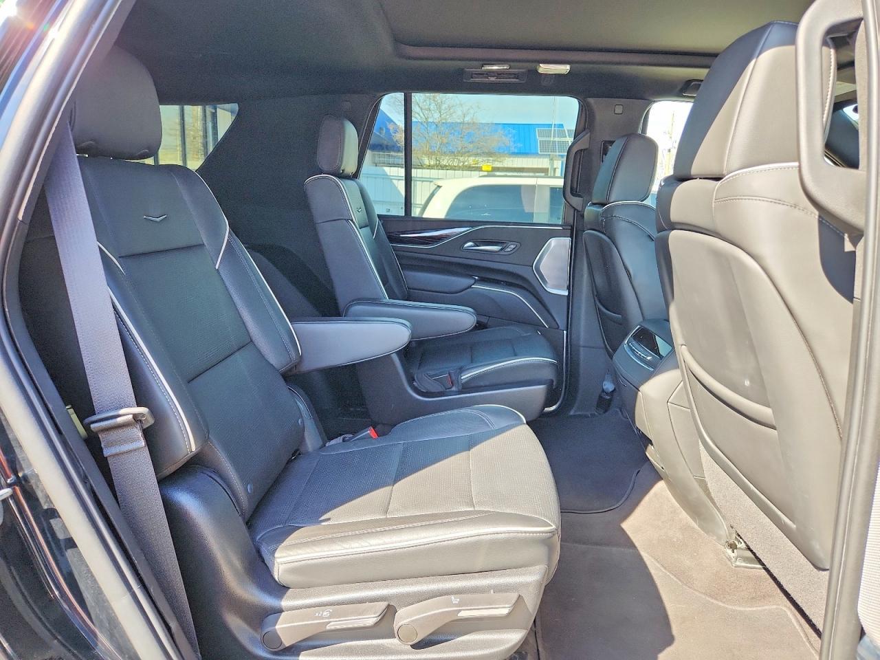 2023 CADILLAC ESCALADE