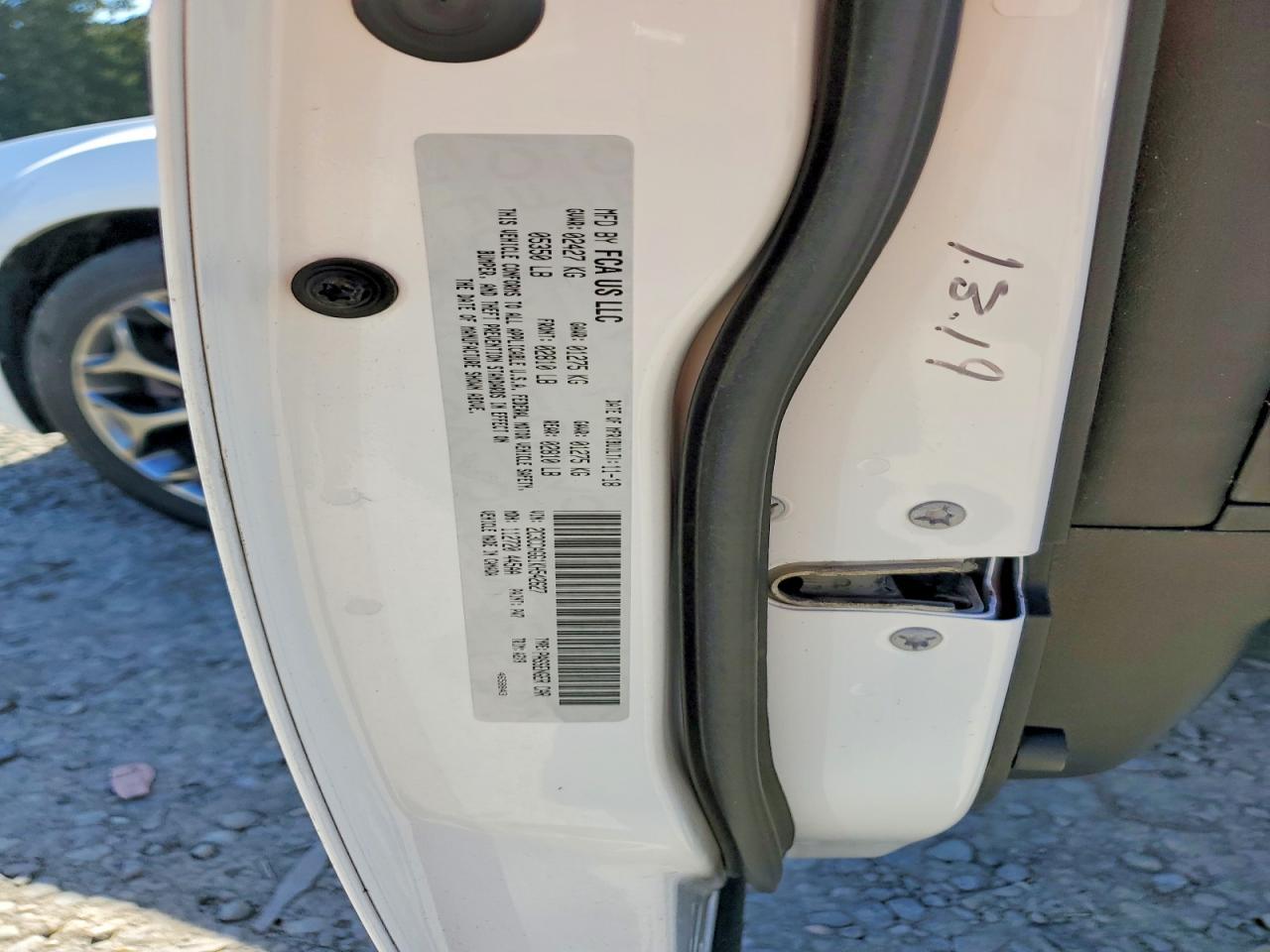 2019 CHRYSLER 300