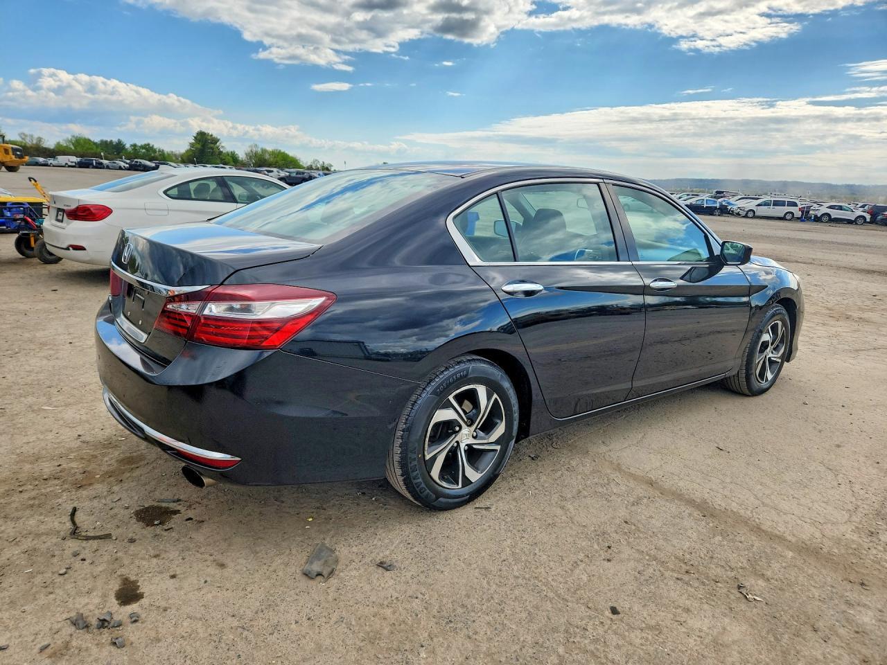 2017 HONDA ACCORD