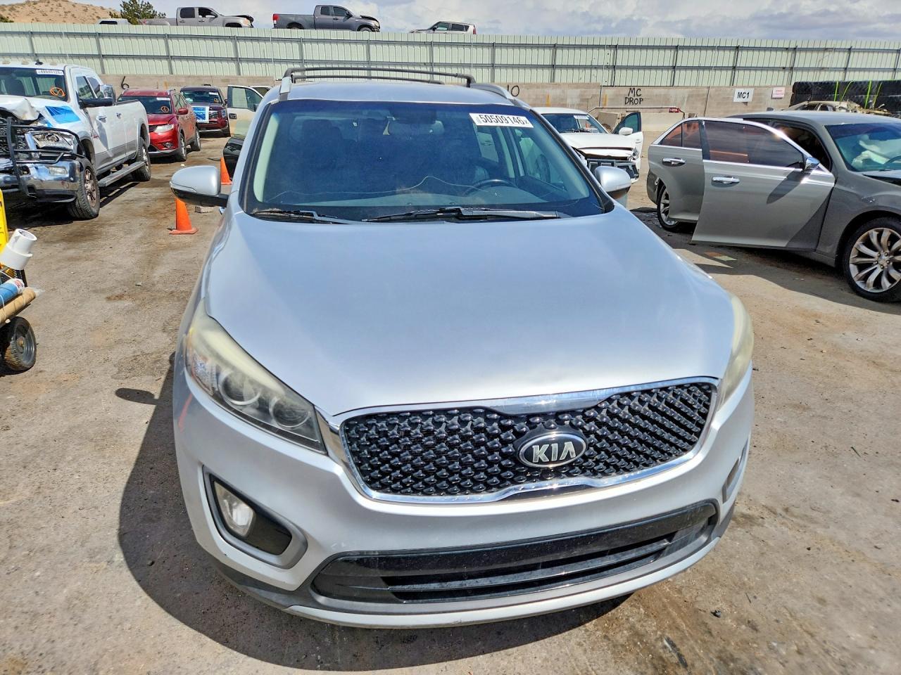 2016 KIA SORENTO