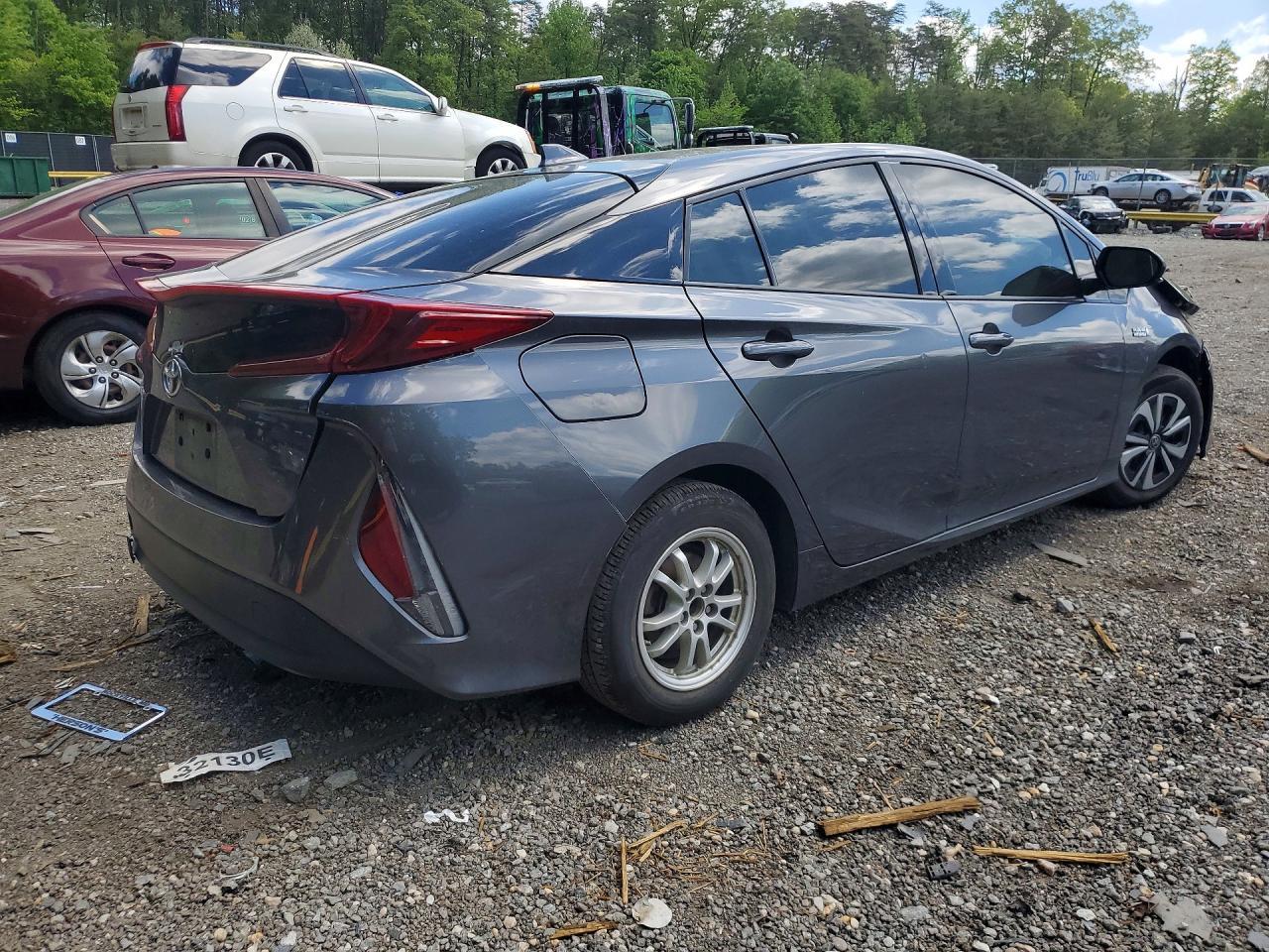 2017 TOYOTA Prius Prime