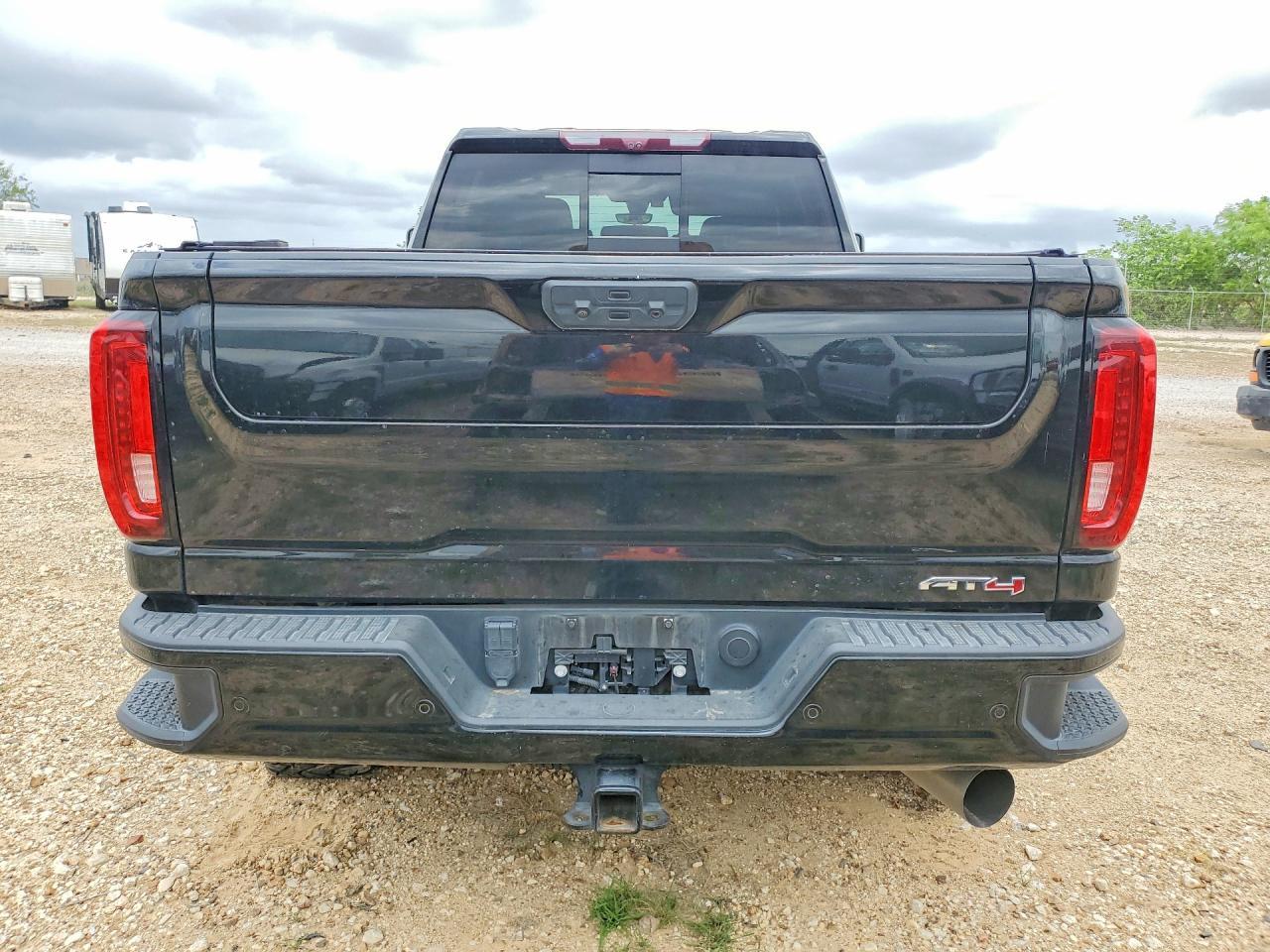 2022 GMC Sierra