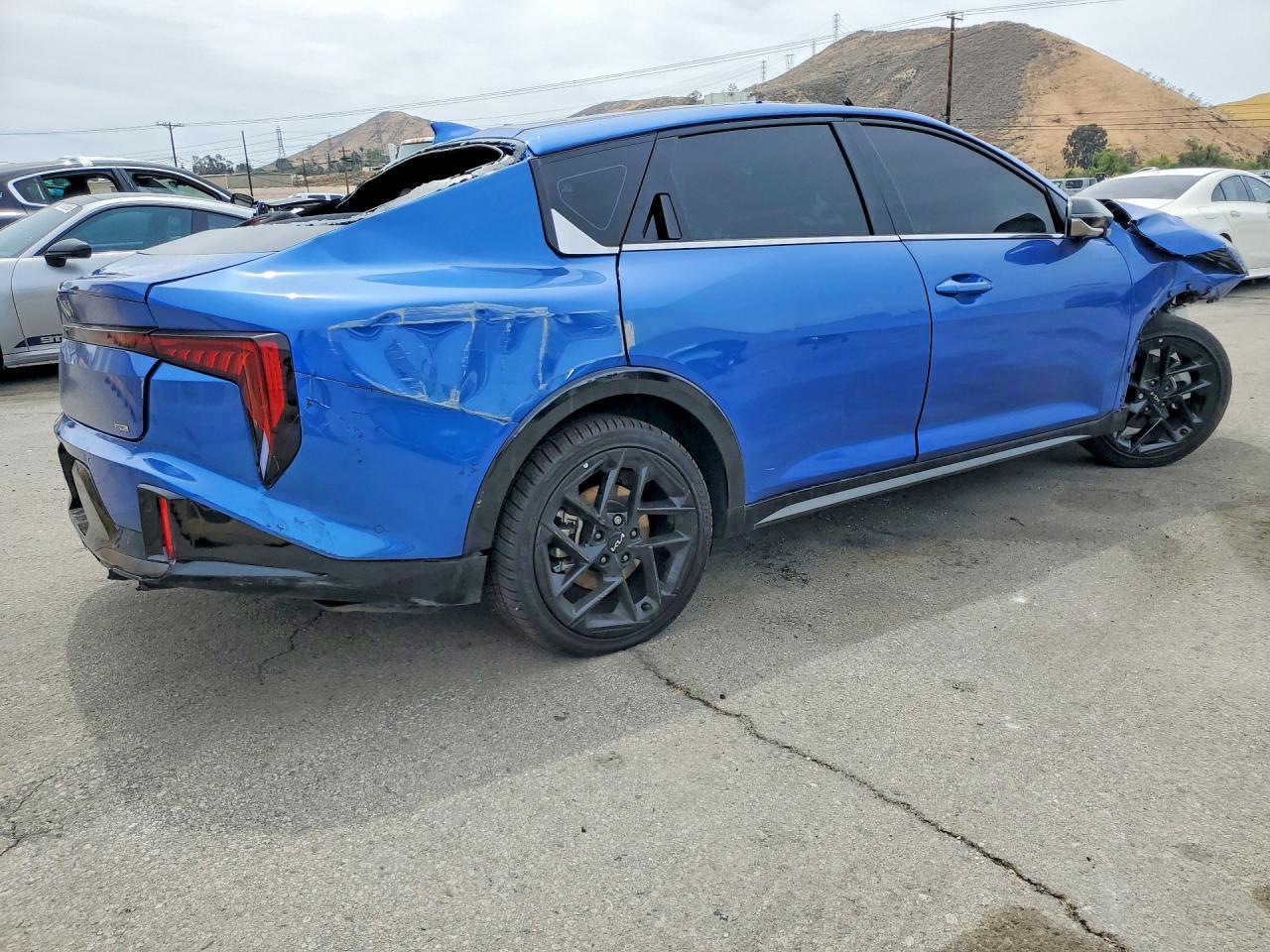 2025 KIA K4