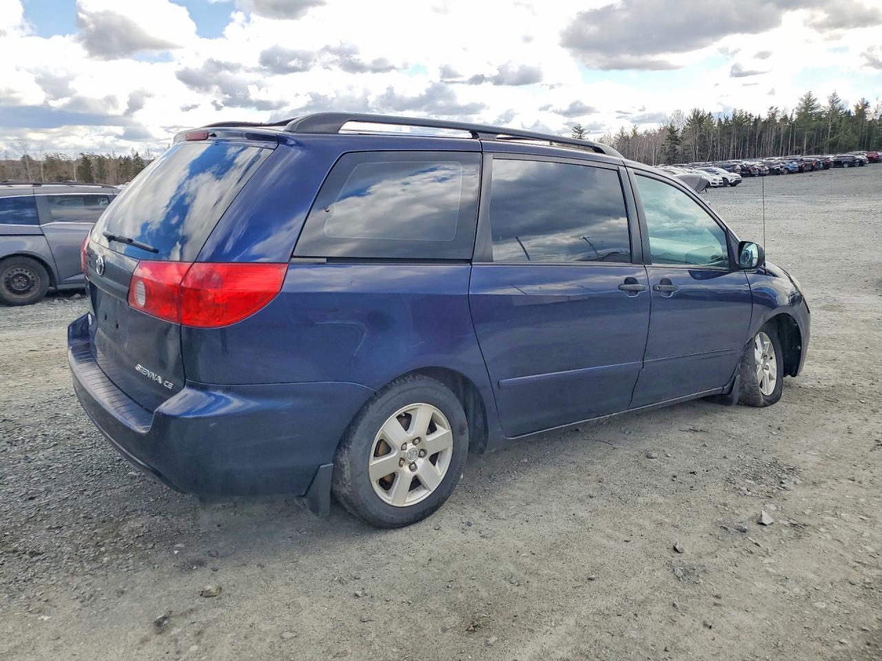 2006 TOYOTA SIENNA