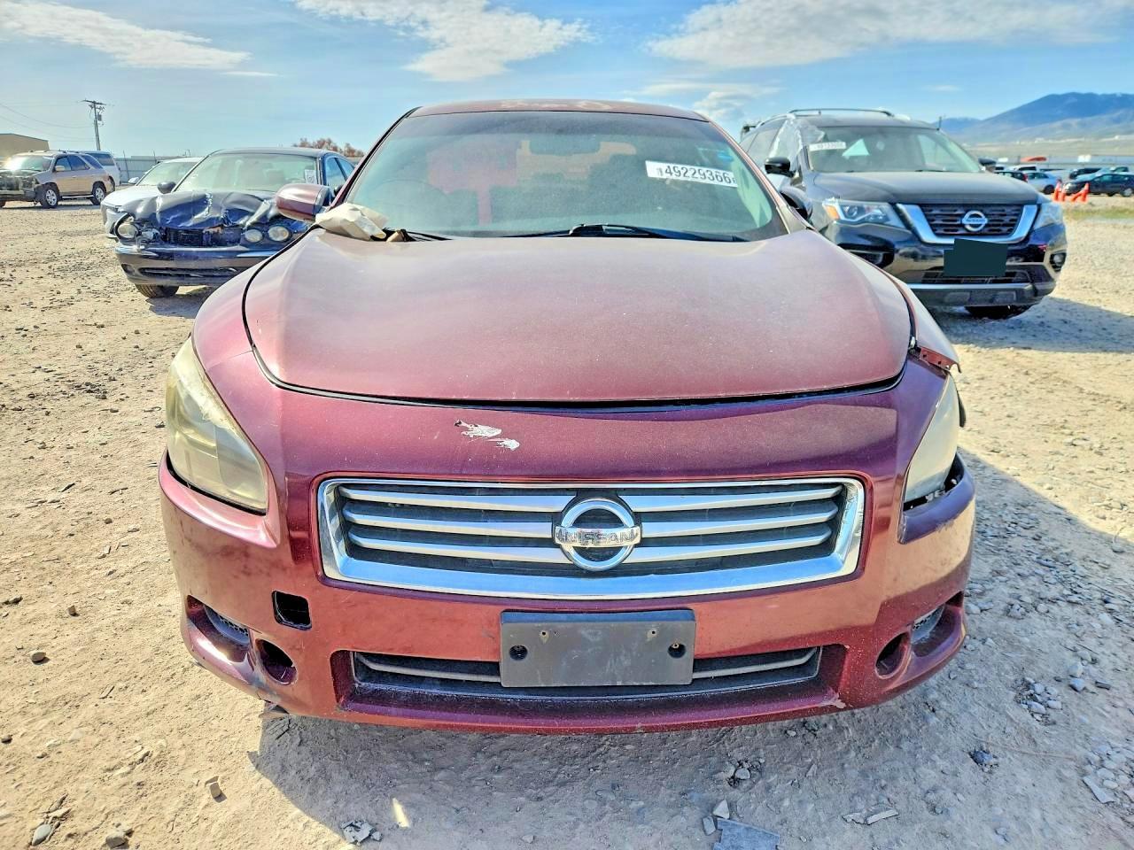 2012 NISSAN Maxima