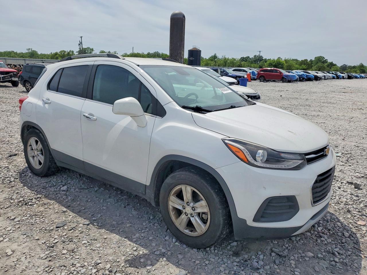 2017 CHEVROLET TRAX