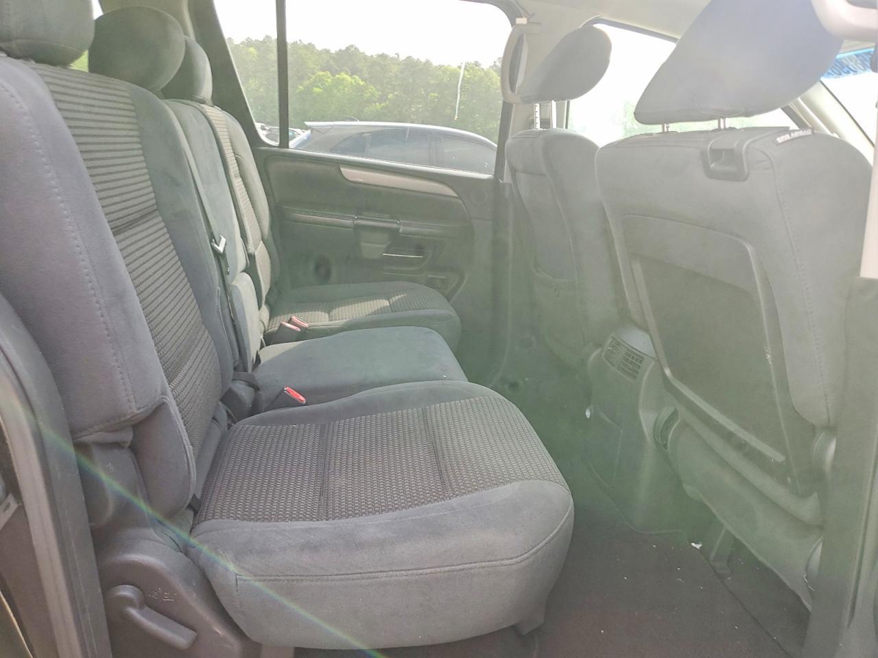 2010 NISSAN Armada