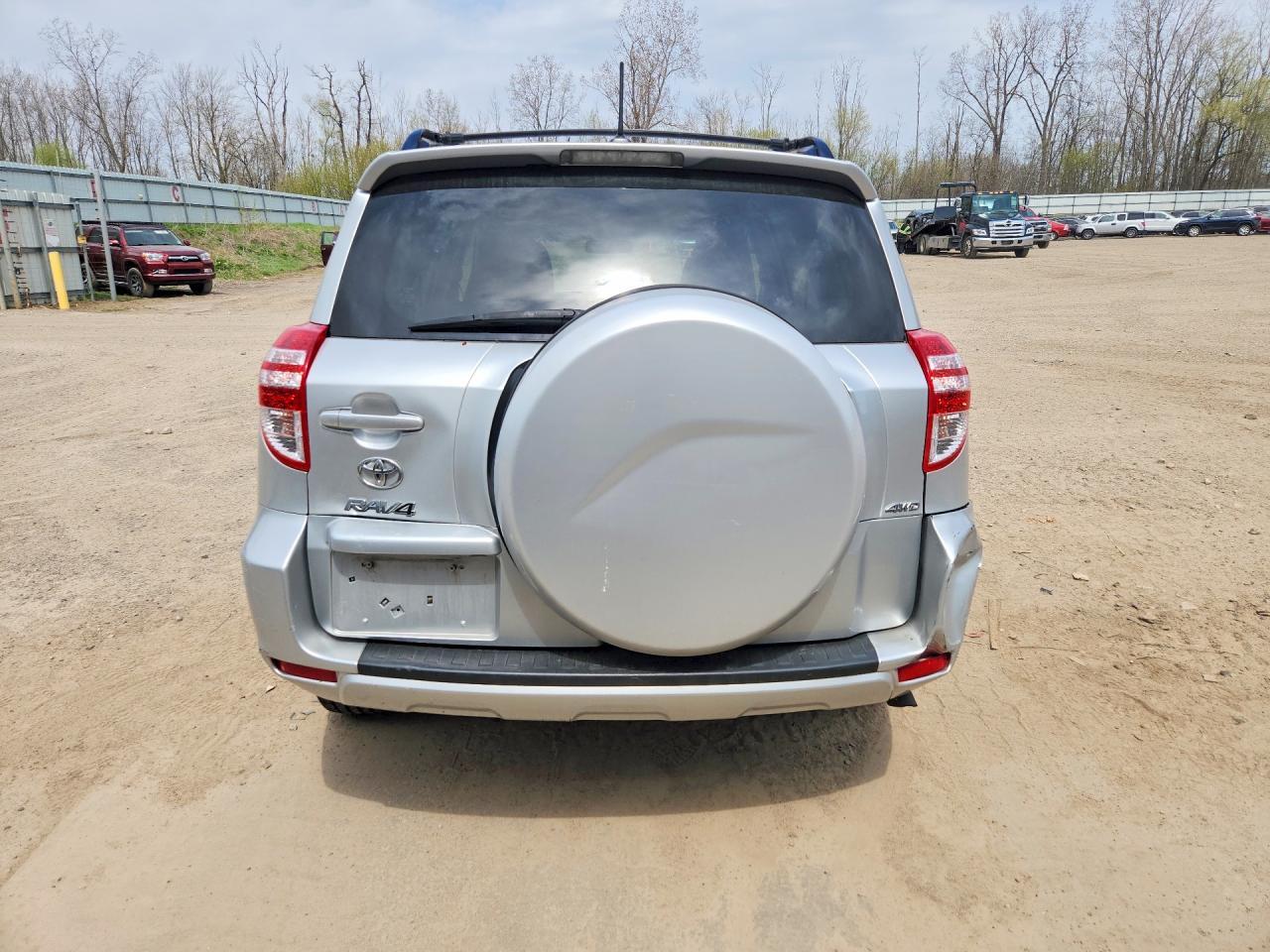 2012 TOYOTA RAV4
