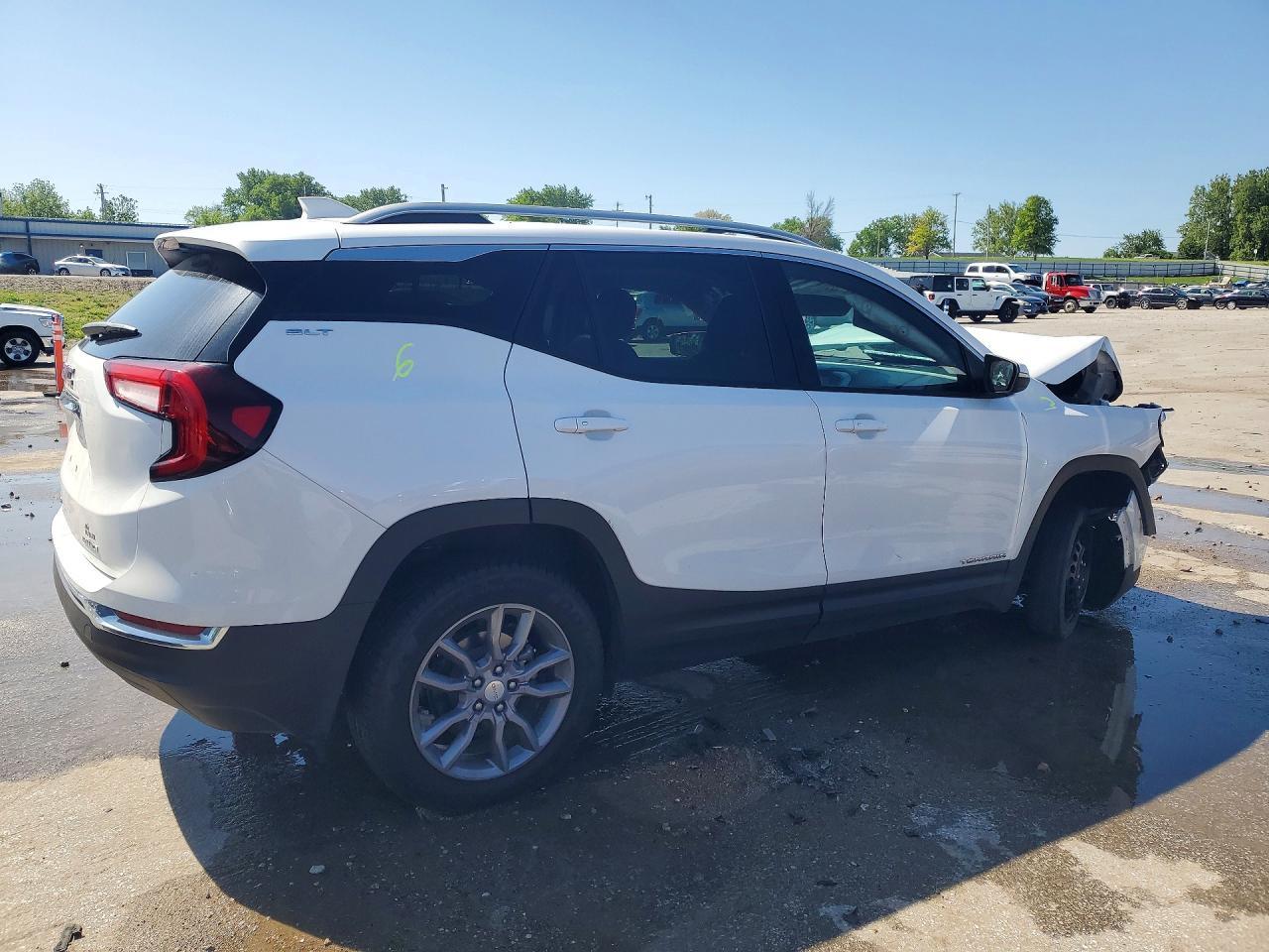 2024 GMC Terrain