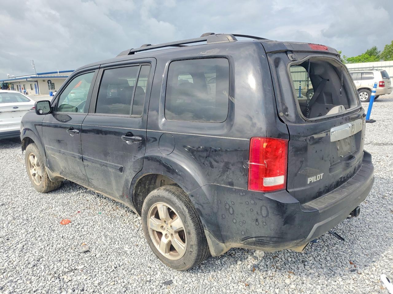 2011 HONDA PILOT