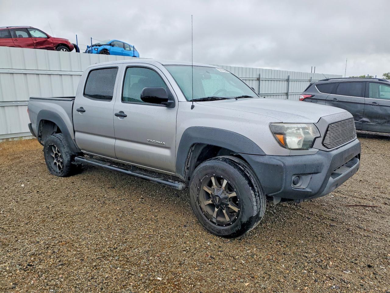 2015 TOYOTA TACOMA