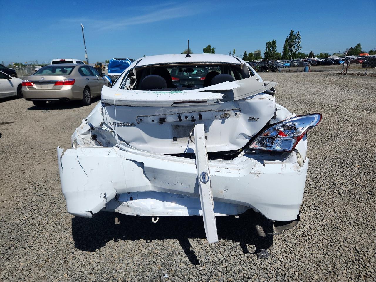 2019 NISSAN VERSA