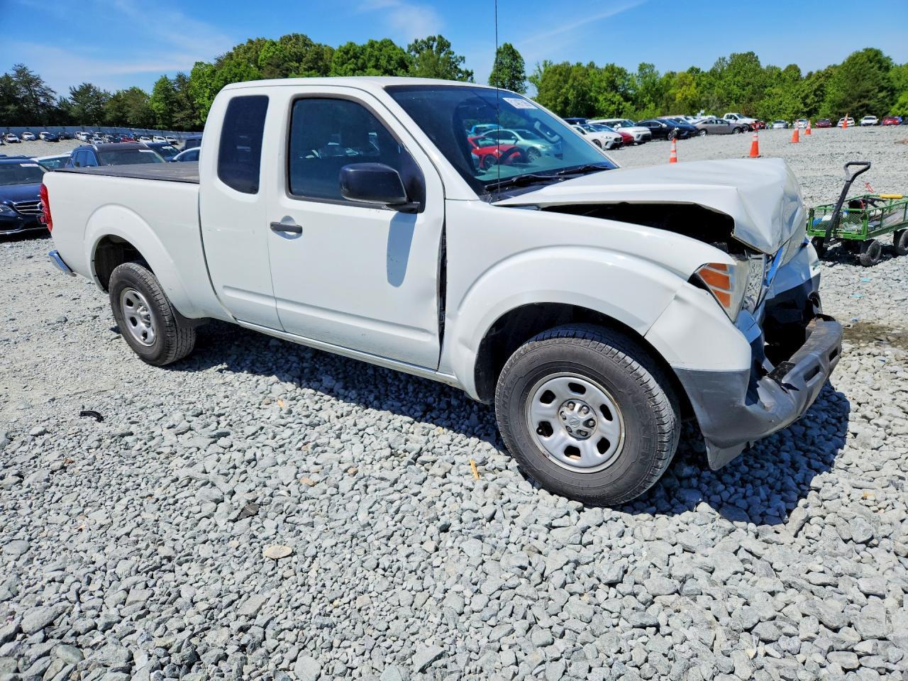 2014 NISSAN Frontier