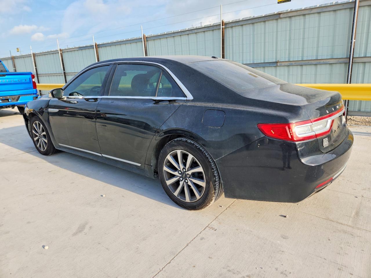 2017 LINCOLN Continental