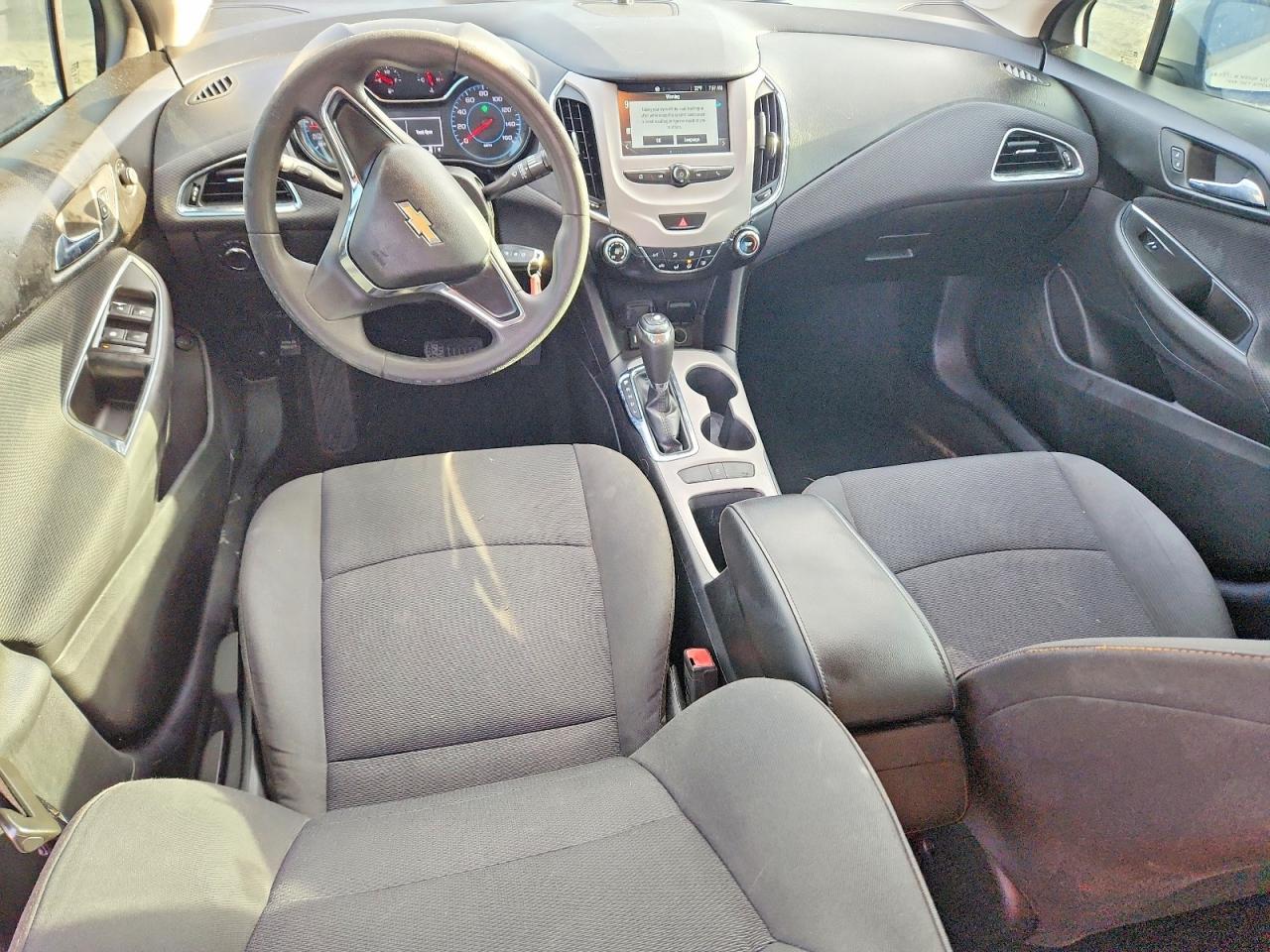 2016 CHEVROLET CRUZE