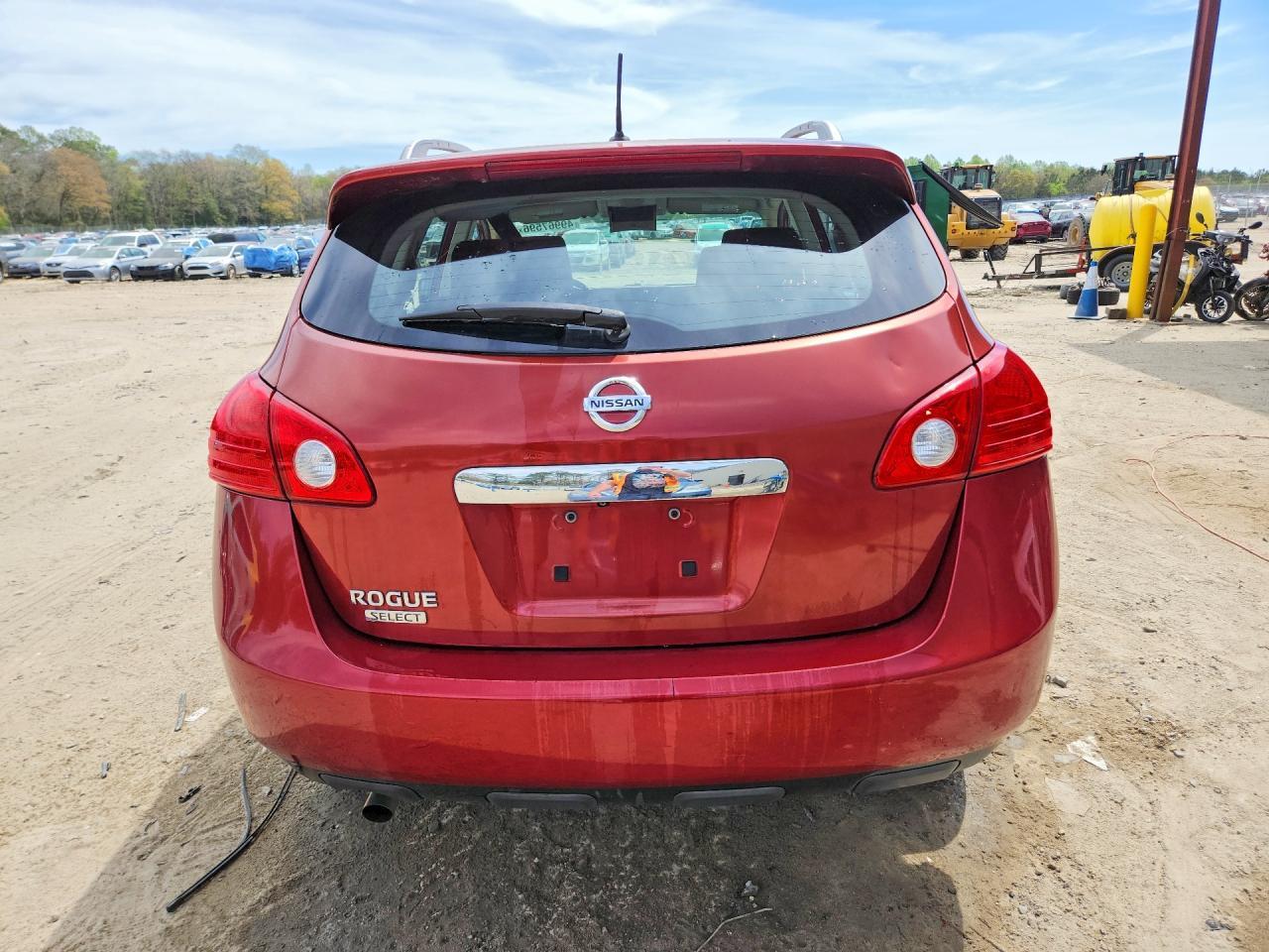 2015 NISSAN ROGUE