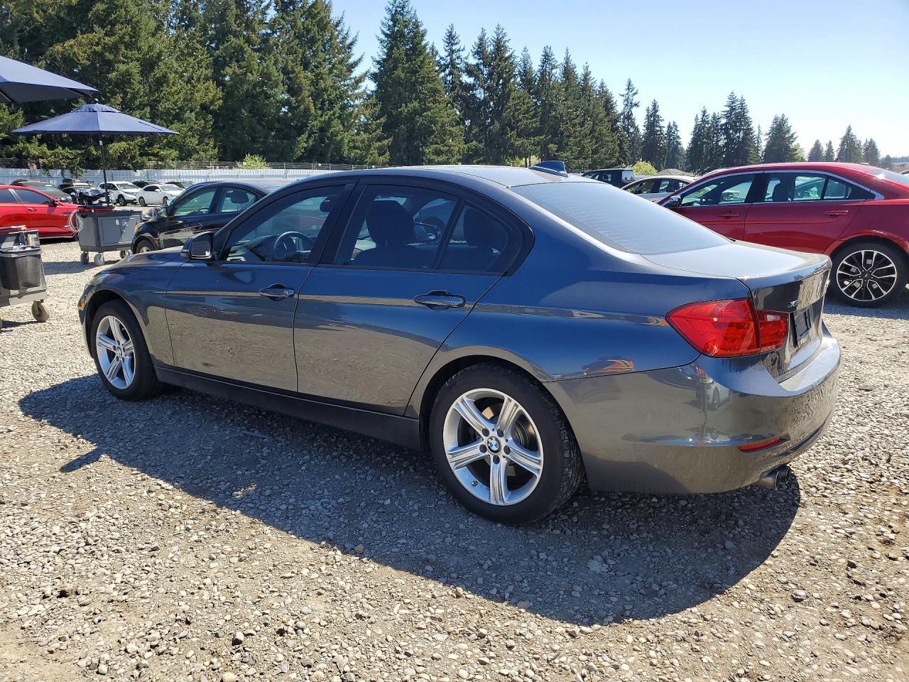 2013 BMW 3 SERIES
