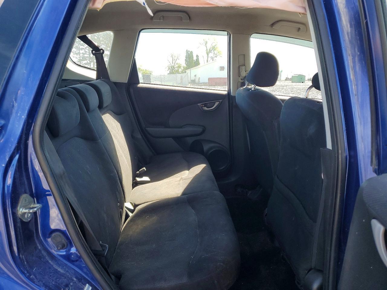 2010 HONDA FIT