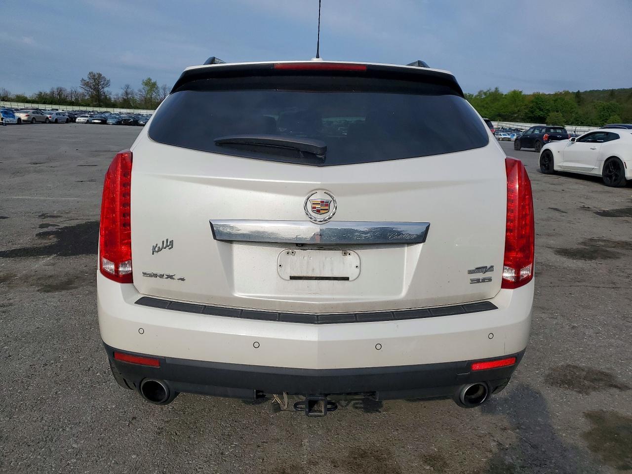 2015 CADILLAC SRX
