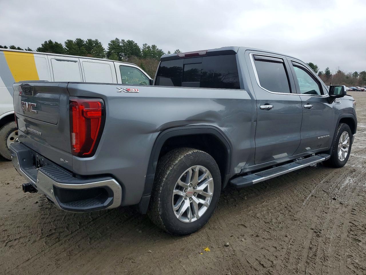 2020 GMC Sierra