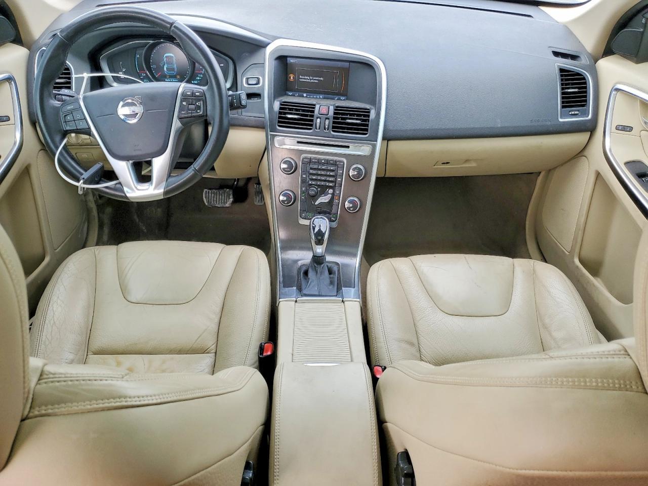 2014 VOLVO XC60