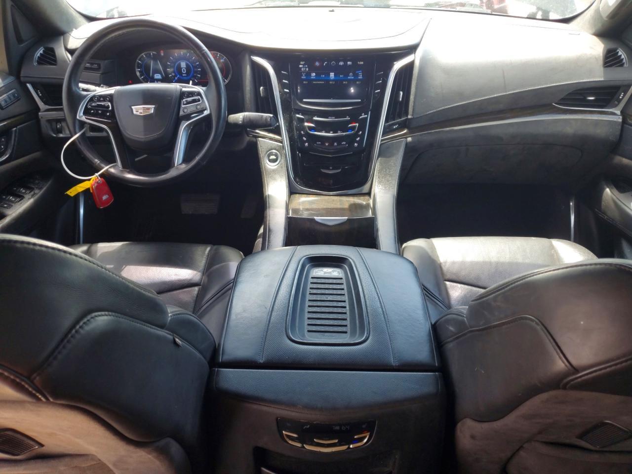 2018 CADILLAC ESCALADE