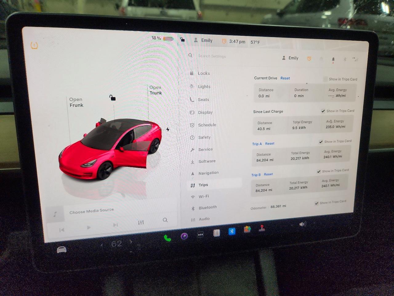2023 TESLA MODEL 3