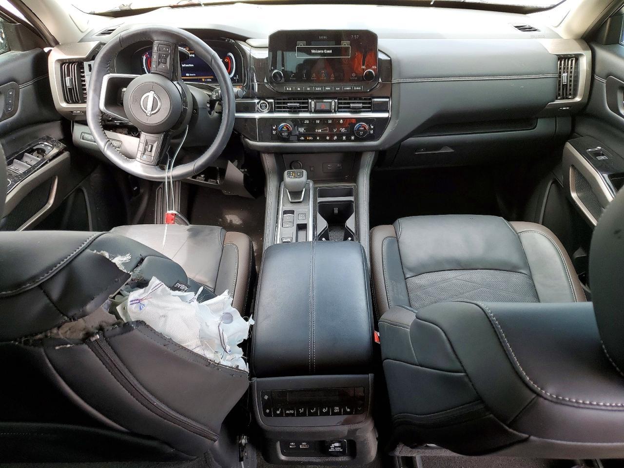 2024 NISSAN PATHFINDER