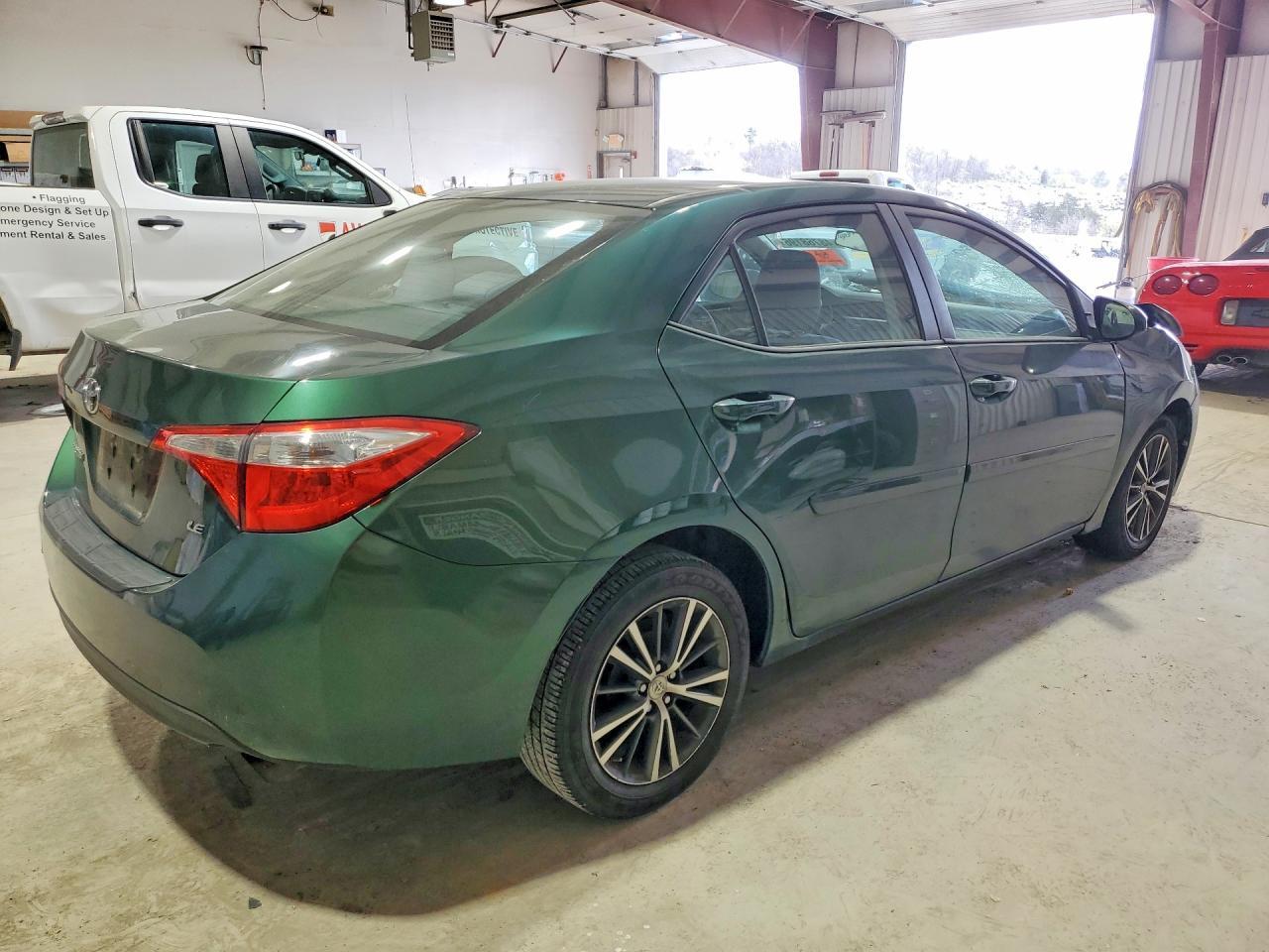 2016 TOYOTA COROLLA