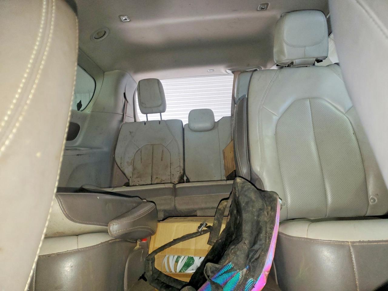 2021 CHRYSLER Voyager