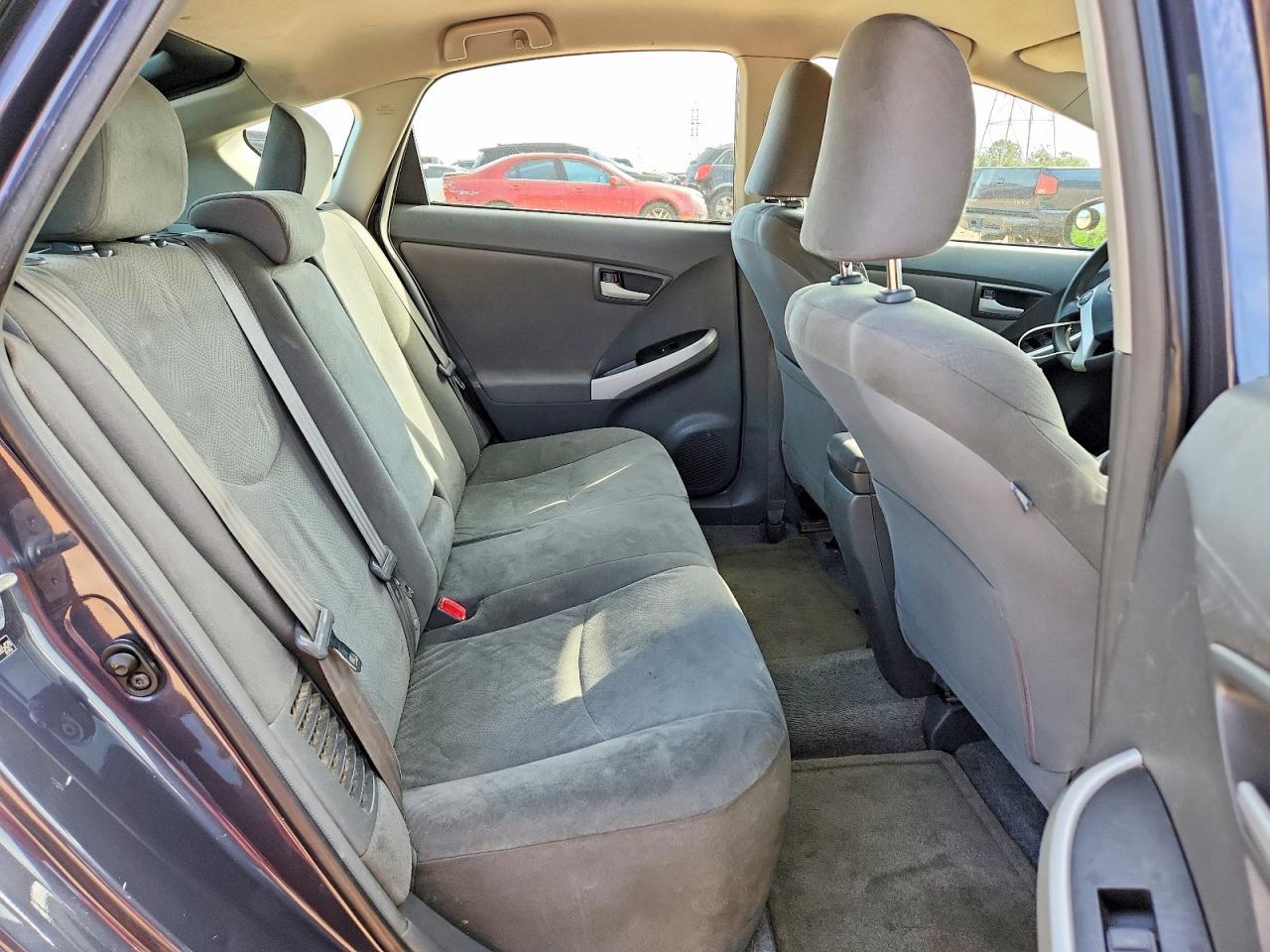 2011 TOYOTA PRIUS