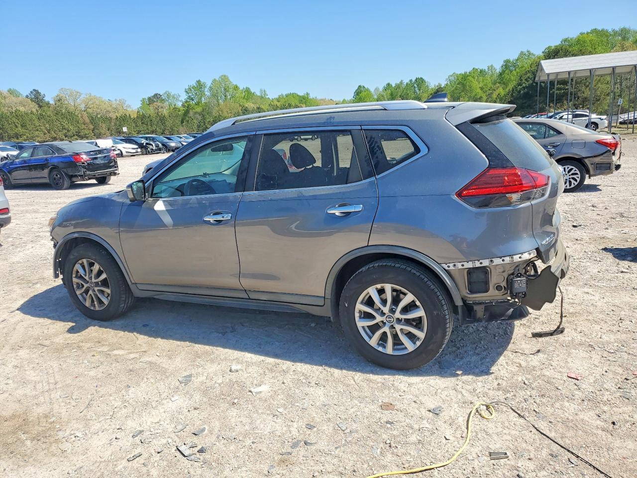 2017 NISSAN ROGUE