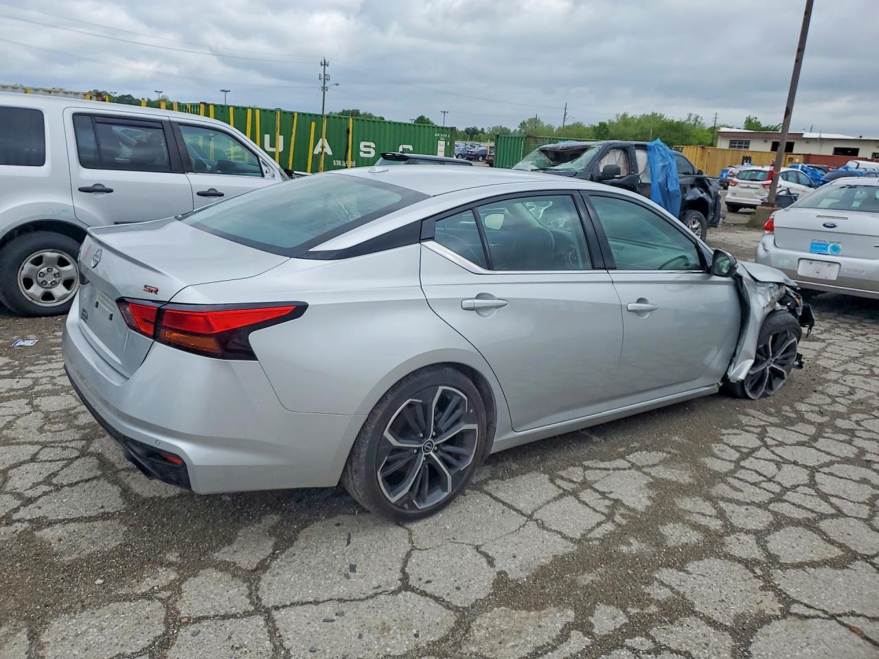 2024 NISSAN ALTIMA