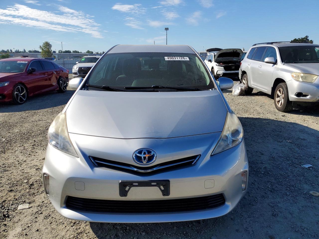 2012 TOYOTA PRIUS V